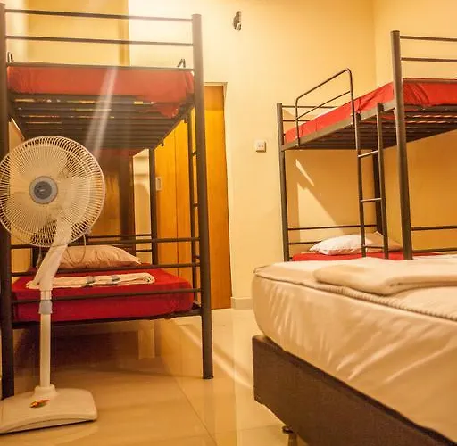 Funky Monkey Bali Hostel *